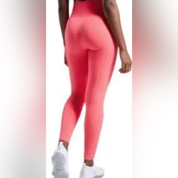 Gymshark Ultra Seamless Leggings | NWOT | Sz S - Picture 2 of 9